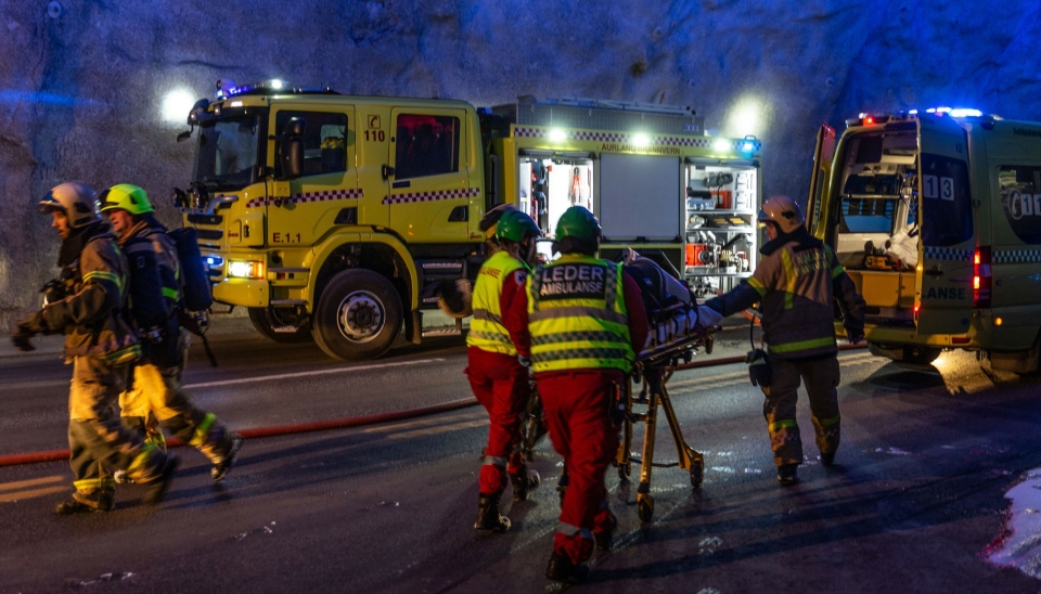 Nødetatene øver jevnlig sammen med Statens vegvesen for å bli bedre rustet til å håndtere hendelser i tunnel. 9.-10. januar er det øvelse i Follotunnelen.