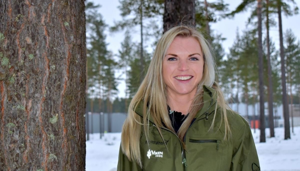 Kjersti Denver går fra stillingen som forretningsanalytiker til supply chain manager i Viken AT Market. Foto: Viken Skog
