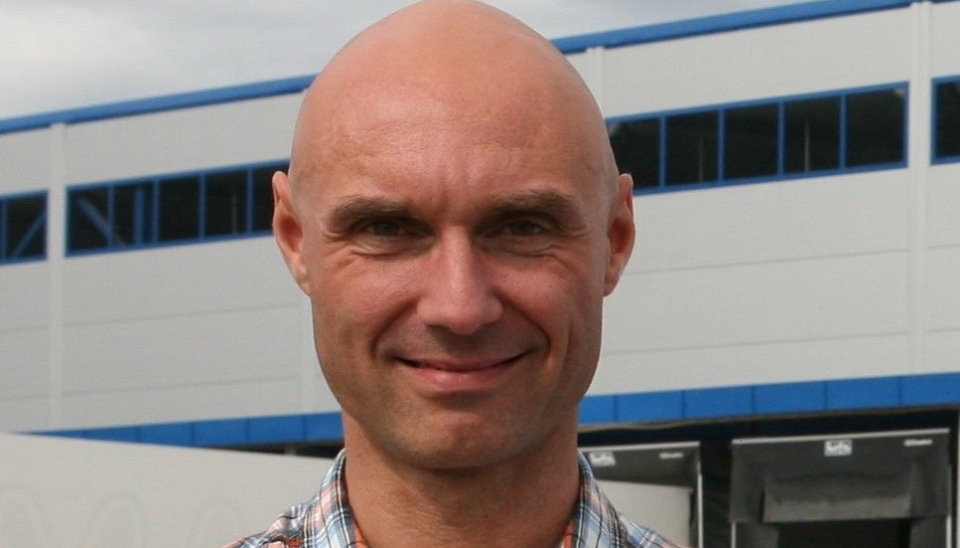 Logistikksjef Jason Crane holder fokus på høy fyllingsgrad. Foto: Per Dagfinn Wolden