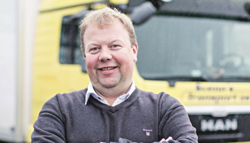 Eier Svenn Toftesund i transportselskapet Svenn's Transport AS må rett og slett si nei til flere oppdrag. (Foto: Avonova)