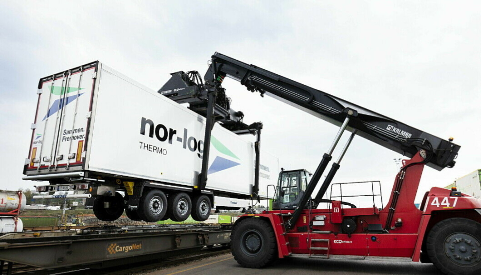 Samhandling om fersk sjømat på skinner til Europa.