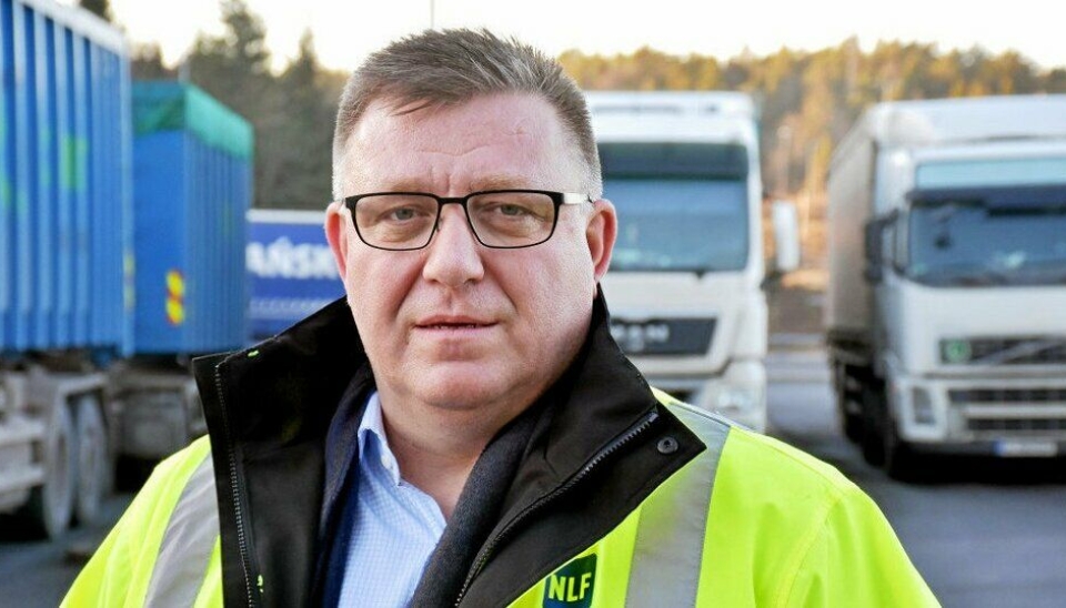 Adm. direktør Geir A. Mo i Norges Lastebileier-Forbund (NLF) advarer mot budbil-bransjen som han betrakter som en cowboy-bransje.