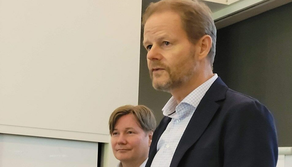 NHO LT-toppene, adm. direktør Are Kjensli og næringspolitisk direktør Ole A. Hagen, hadde klare budskap da de møtte statssekretær Mette Gundersen i Samferdselsdepartementet onsdag. (Foto: SIlje Vhile Braaten)