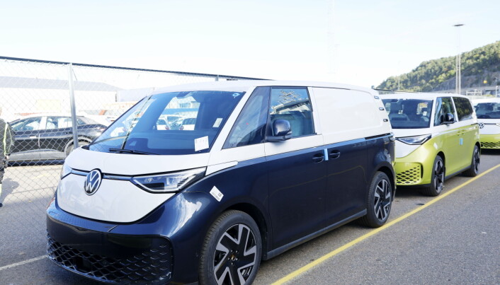 STOR INTERESSE: Det har vært stor interesse etter bilen, og mange har allerede rukket å bestille både ID. Buzz Cargo og ID. Buzz. STOR INTERESSE: Det har vært stor interesse etter bilen, og mange har allerede rukket å bestille både ID. Buzz Cargo og ID. Buzz.