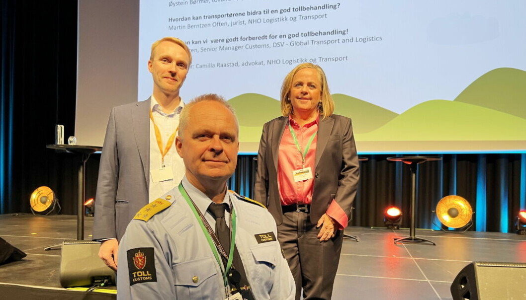 Tolldirektør Øystein Børmer ønsker velkommen til Tolldagen 24. november. Bildet er tatt på Transport og Logistikk i oktober. Tolldirektør Øystein Børmer ønsker velkommen til Tolldagen 24. november. Bildet er tatt på Transport og Logistikk i oktober.