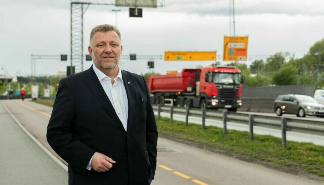 Geir A. Mo, administrerende direktør i Norges Lastebileier-Forbund. Geir A. Mo, administrerende direktør i Norges Lastebileier-Forbund.