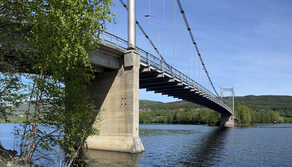 Fluberg bru over Randsfjorden i Søndre Land i Innlandet fylkes skal oppgraderes til å tåle vogntog på 60 tonn.