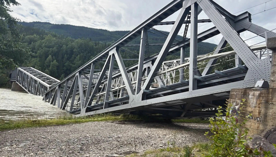 Randklev bro kollapset 14. august. Hvor lang tif kan AS Norge bruke på å bygge en ny bro, spør kronikkforfatter Ole Andreas Hagen.