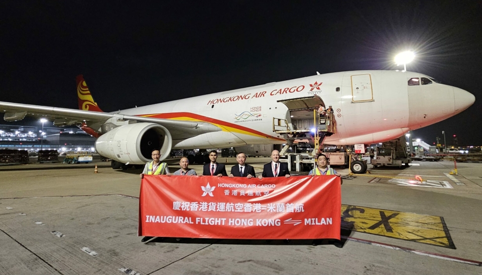 Ny flyfrakt-tjeneste mellom Hong Kong og Milano