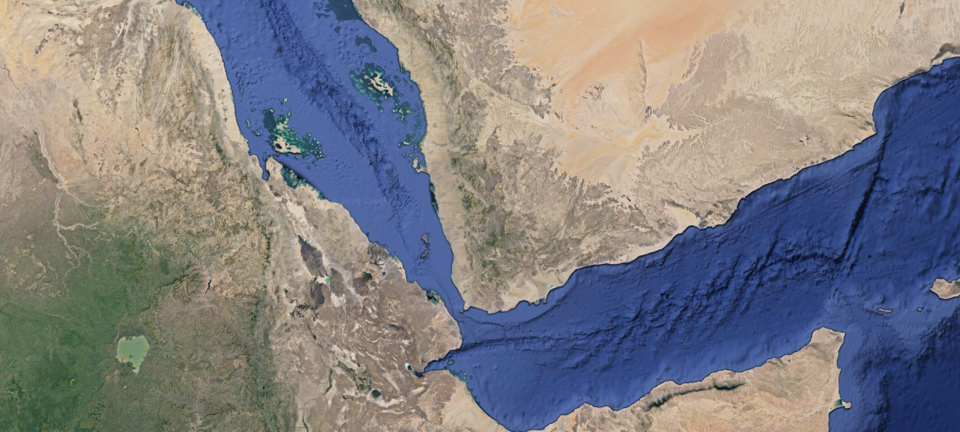 Vestlige skip i siktet - Russland og Kina med 'fritt leide' via Suezkanalen