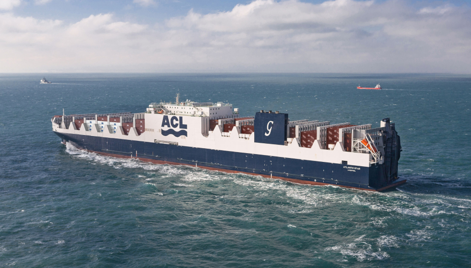 Satser på transatlantisk forbindelse