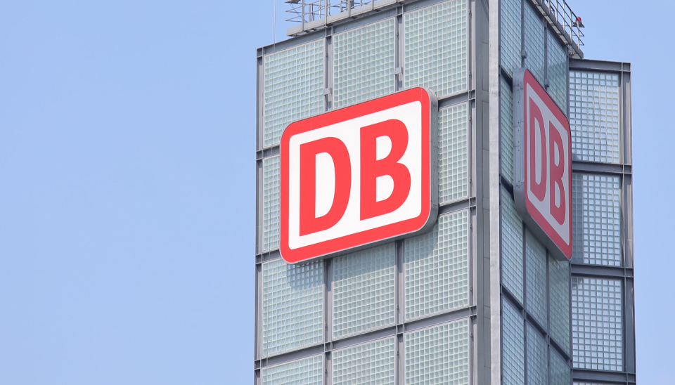 DSV fikk ja til å kjøpe Schenker